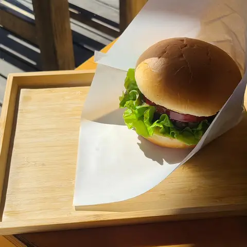 TABAテラス: 鹿ばぁーがー・丹波チキン・鹿コロッケ