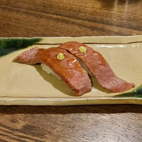 高山観光（飛騨牛寿司・高山プリン・扇子🪭）