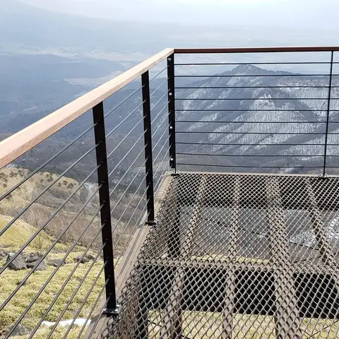 断崖絶壁