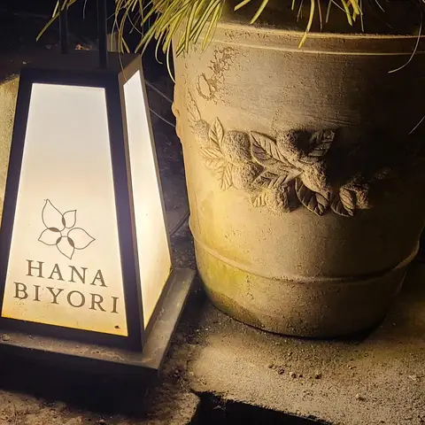 HANA・BIYORI （花）